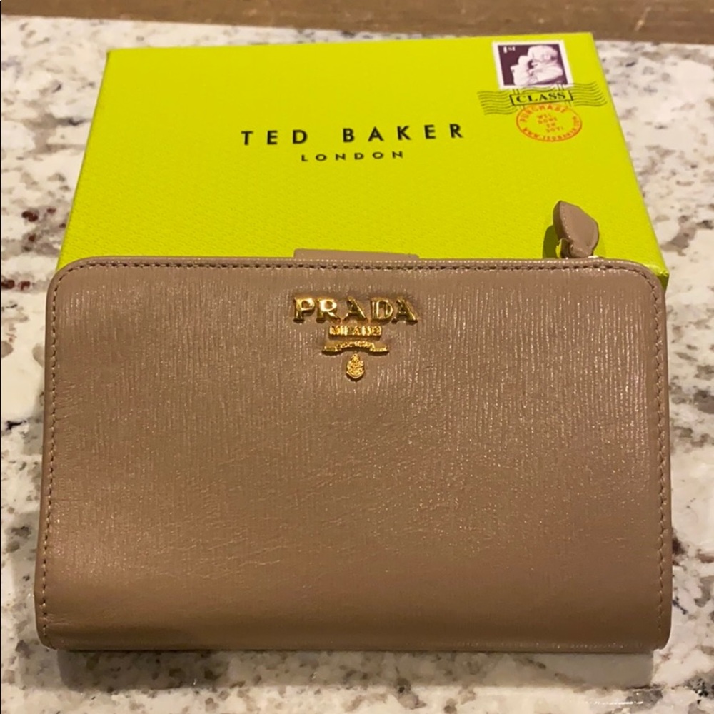Prada wallet